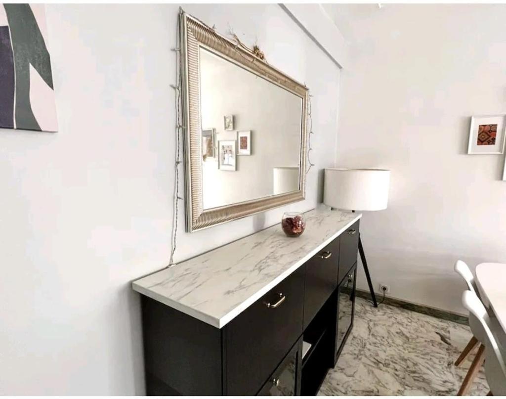 - Promenade Des Anglais - Climatise, 4 Pers Apartment Nice Bagian luar foto